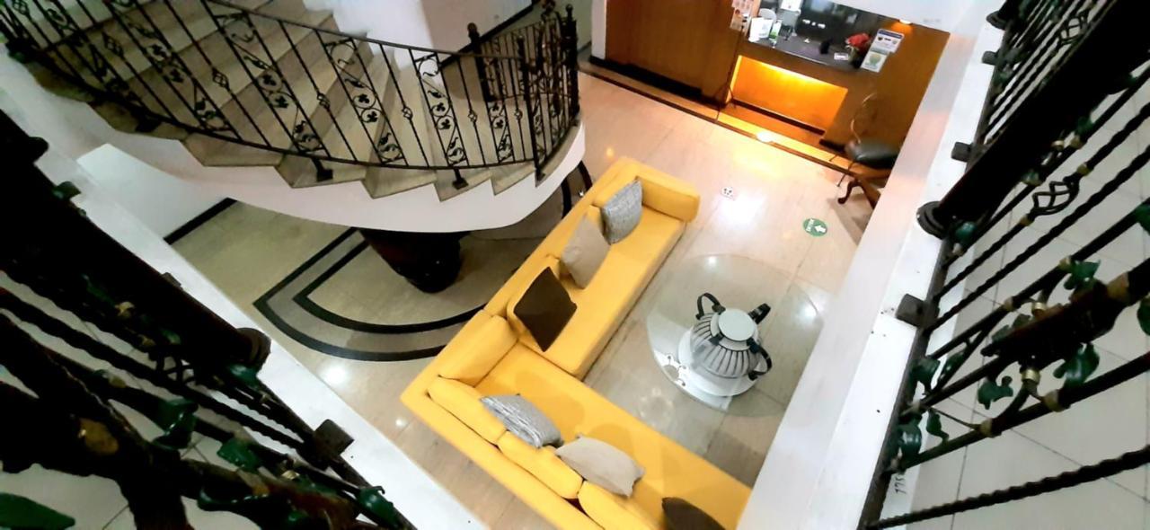 Casa Micarosa Hotel Manila Exterior foto